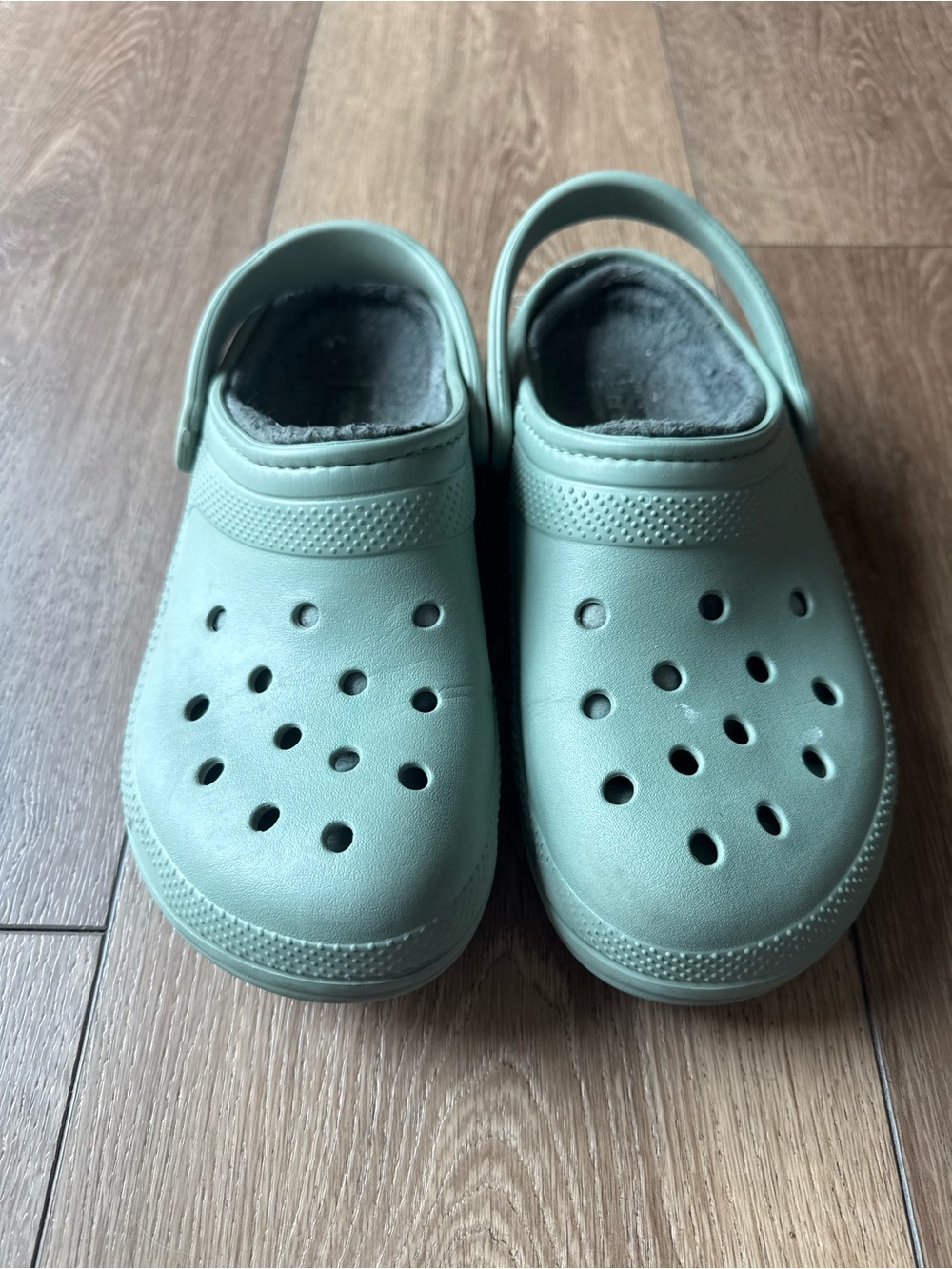 CROCS Sage Green Fuzzy-Lined Classic Clogs